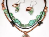 Green Crazy Lace Agate Focal
Copper Dragonfly with Swarovski crystals
Green Crazy Lace beads, magnesite nuggets, avent glass chips, copper beads & more!
Matching sterling & copper earrings.
SOLD!